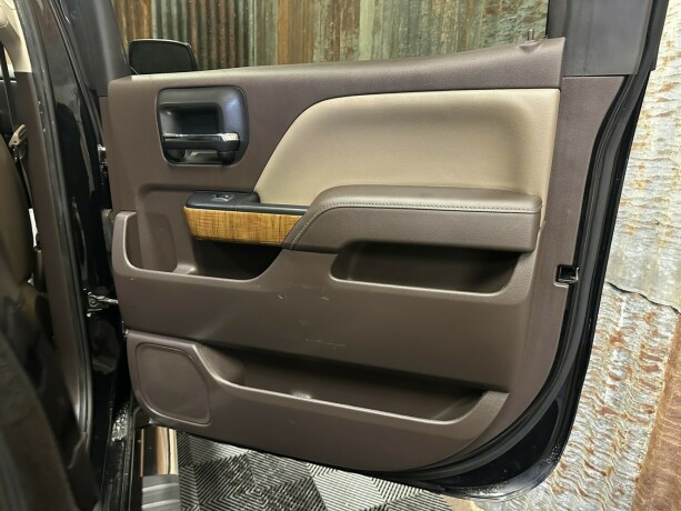 gmc-sierra-bensin-2016-big-39