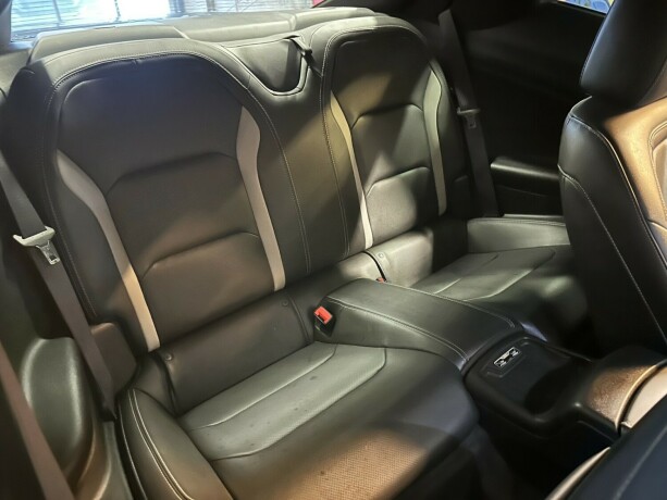 chevrolet-camaro-bensin-2016-big-36