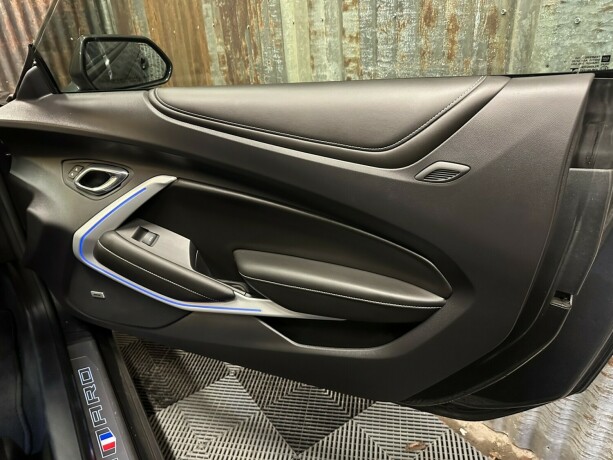 chevrolet-camaro-bensin-2016-big-35