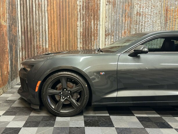 chevrolet-camaro-bensin-2016-big-16