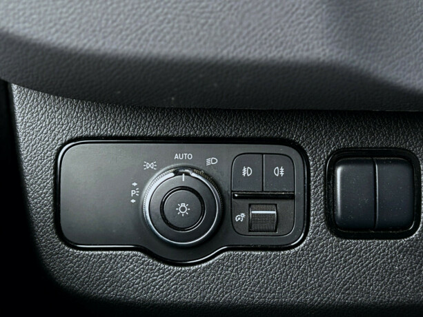 mercedes-benz-sprinter-diesel-2019-big-19