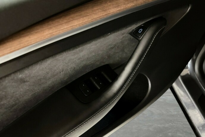 tesla-model-y-elektrisitet-2021-big-21