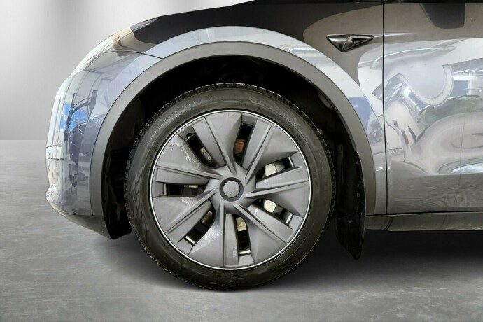 tesla-model-y-elektrisitet-2021-big-6