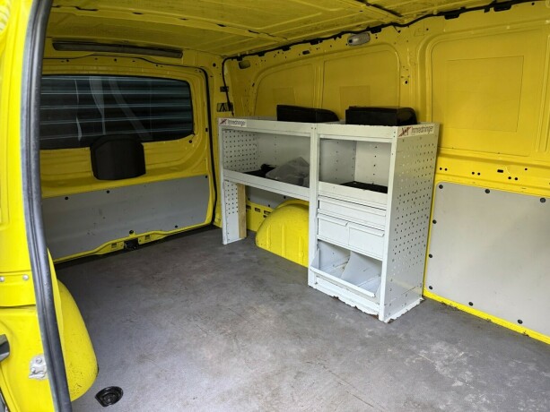 mercedes-benz-vito-diesel-2016-big-23