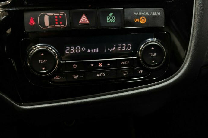 mitsubishi-outlander-diesel-2013-big-30