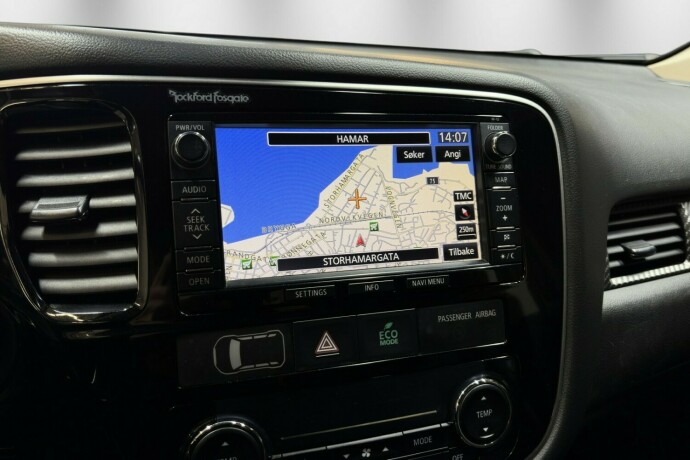 mitsubishi-outlander-diesel-2013-big-29