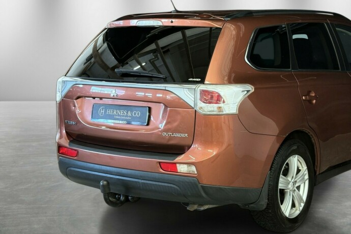 mitsubishi-outlander-diesel-2013-big-7