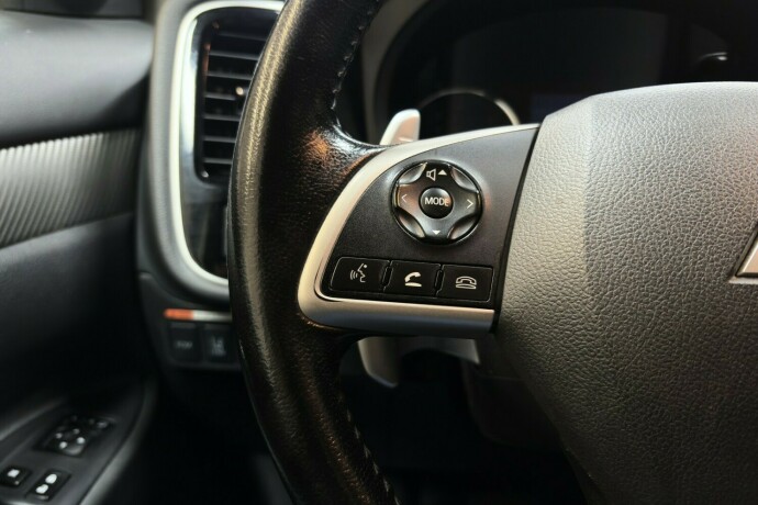 mitsubishi-outlander-diesel-2013-big-22