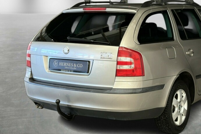 skoda-octavia-diesel-2007-big-8