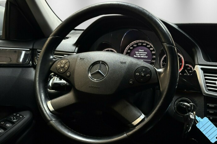 mercedes-benz-e-klasse-diesel-2010-big-19
