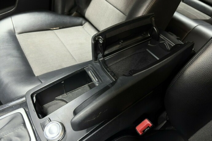 mercedes-benz-e-klasse-diesel-2010-big-30