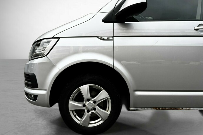 volkswagen-transporter-diesel-2017-big-6