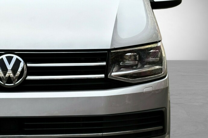 volkswagen-transporter-diesel-2017-big-4