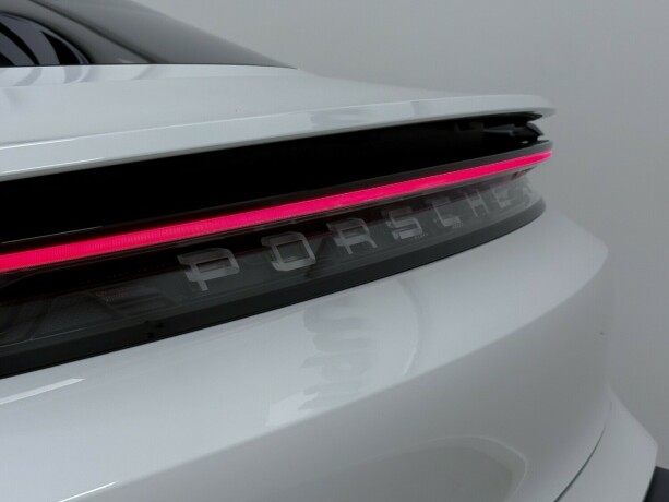 porsche-taycan-elektrisitet-2020-big-7