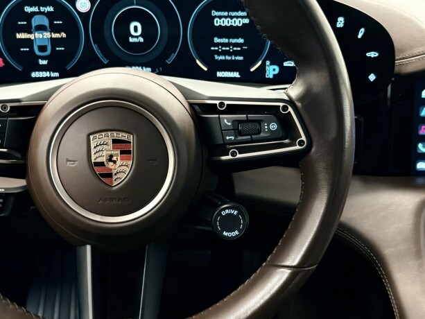 porsche-taycan-elektrisitet-2020-big-19