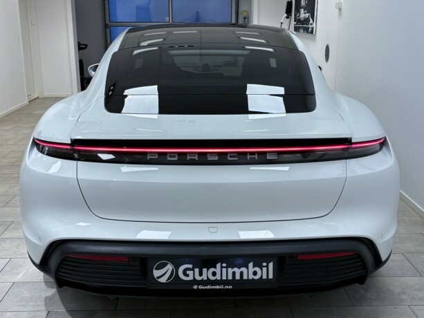 porsche-taycan-elektrisitet-2020-big-6