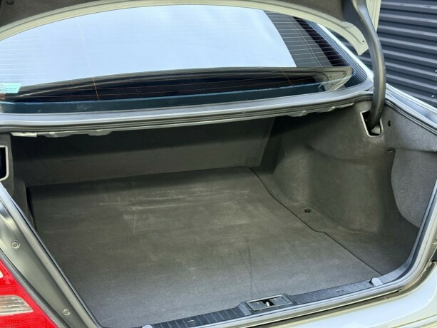 mercedes-benz-e-klasse-bensin-2004-big-27