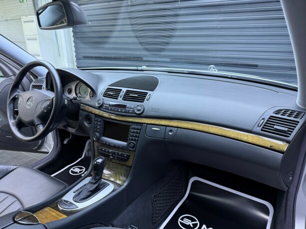 mercedes-benz-e-klasse-bensin-2004-big-11