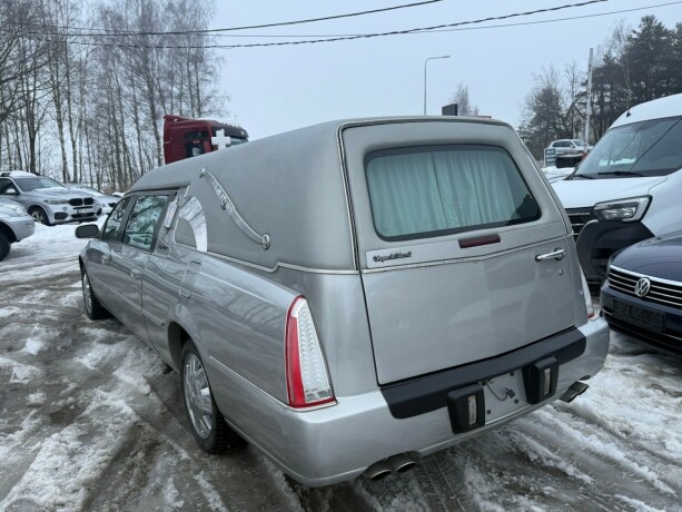 cadillac-andre-bensin-2007-big-4