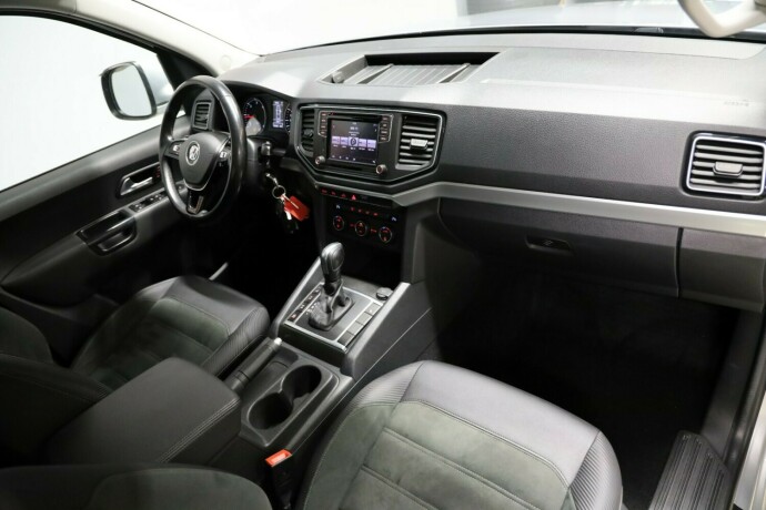 volkswagen-amarok-diesel-2020-big-6