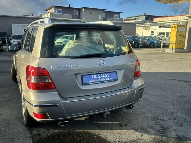 mercedes-benz-glk-diesel-2009-big-4