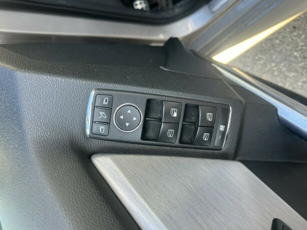 mercedes-benz-glk-diesel-2009-big-12