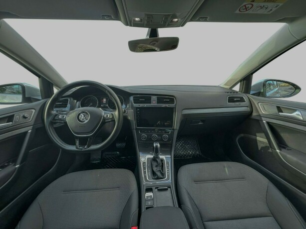 volkswagen-golf-elektrisitet-2020-big-25