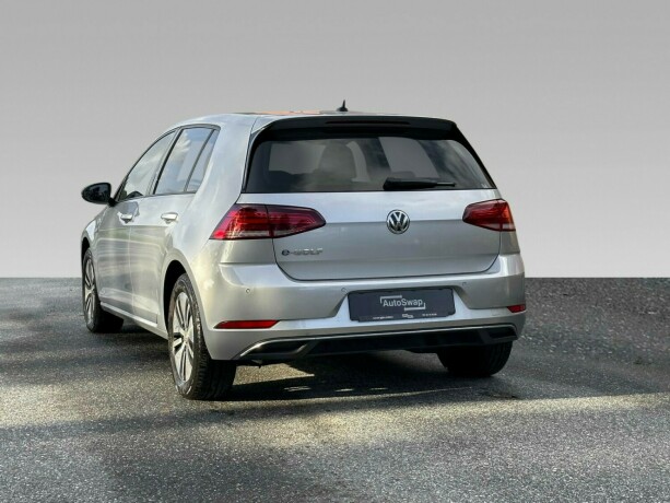 volkswagen-golf-elektrisitet-2020-big-6