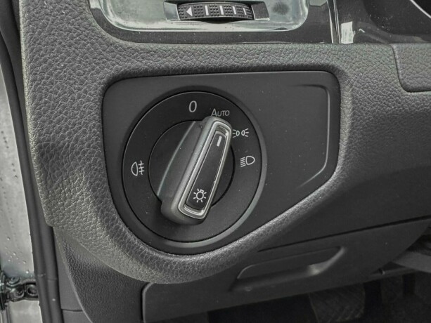 volkswagen-golf-elektrisitet-2020-big-12