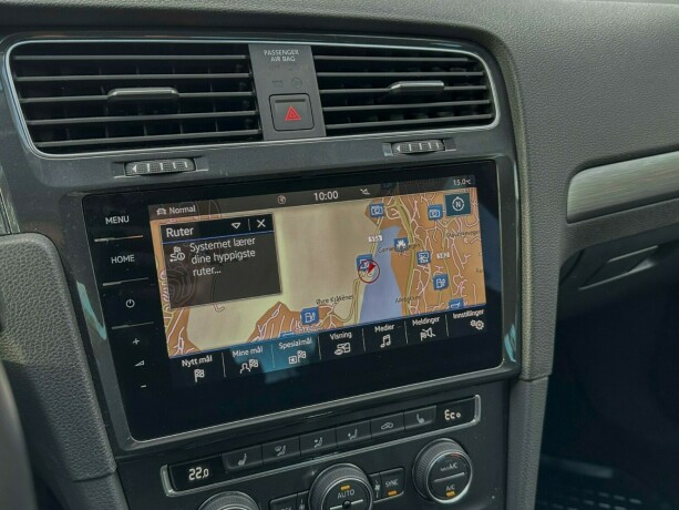 volkswagen-golf-elektrisitet-2020-big-18