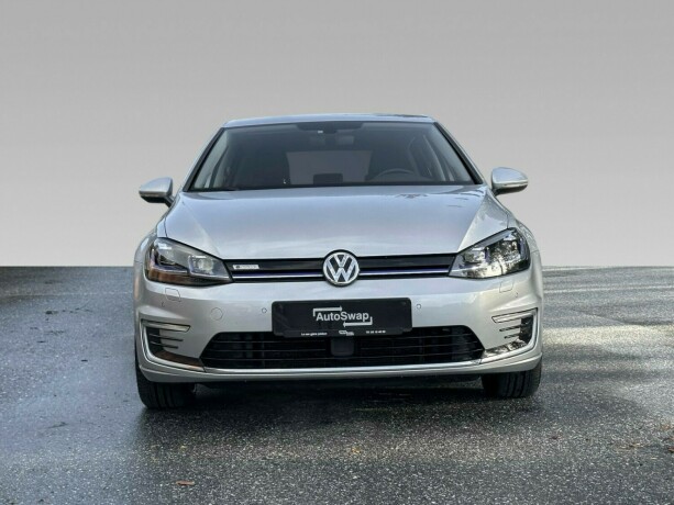 volkswagen-golf-elektrisitet-2020-big-2