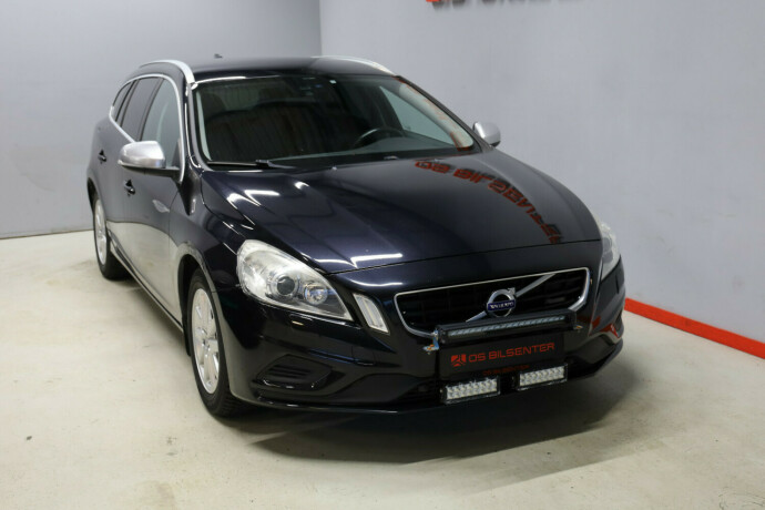 volvo-v60-diesel-2011-big-1
