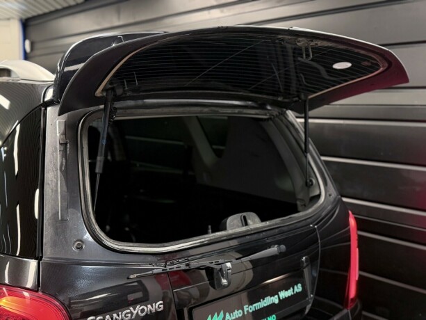 ssangyong-rexton-diesel-2017-big-7