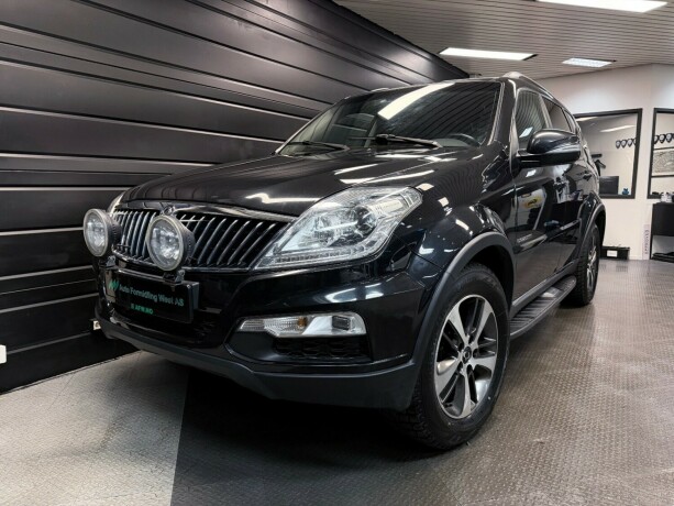 ssangyong-rexton-diesel-2017-big-2