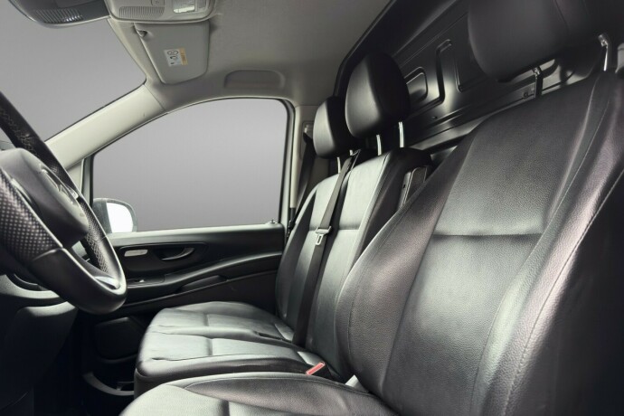 mercedes-benz-vito-diesel-2023-big-8