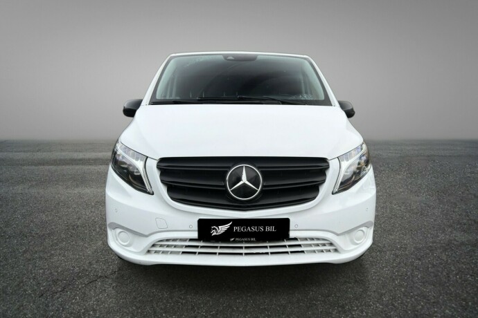 mercedes-benz-vito-diesel-2023-big-1