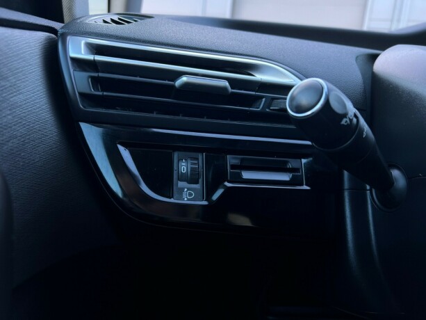 citroen-grand-c4-spacetourer-diesel-2020-big-23