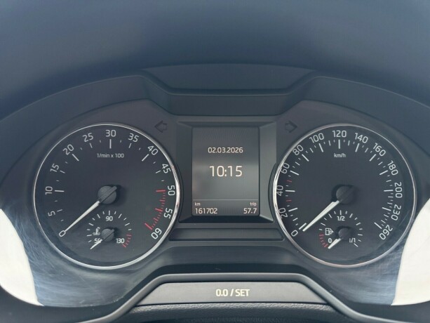 skoda-octavia-diesel-2013-big-13