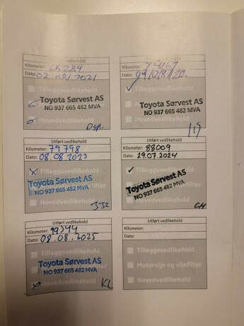 toyota-yaris-bensin-2012-big-23