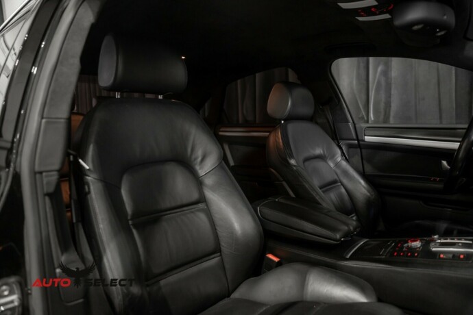 audi-s8-bensin-2006-big-22