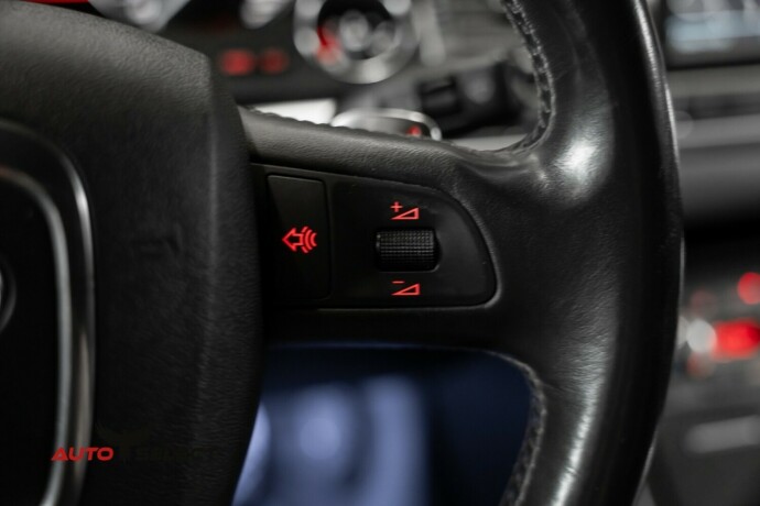 audi-s8-bensin-2006-big-36