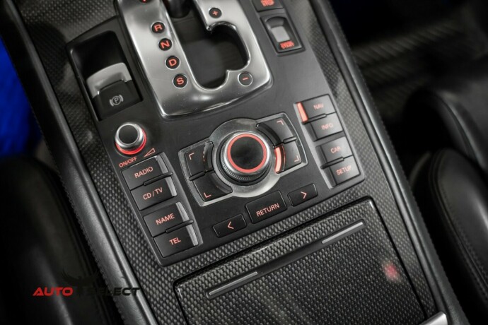 audi-s8-bensin-2006-big-43