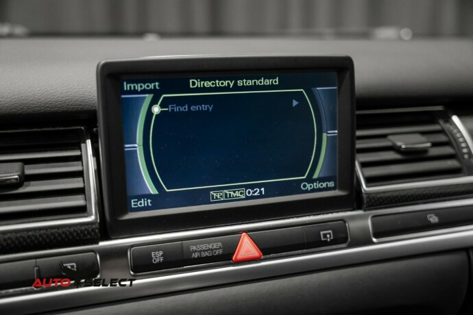 audi-s8-bensin-2006-big-47