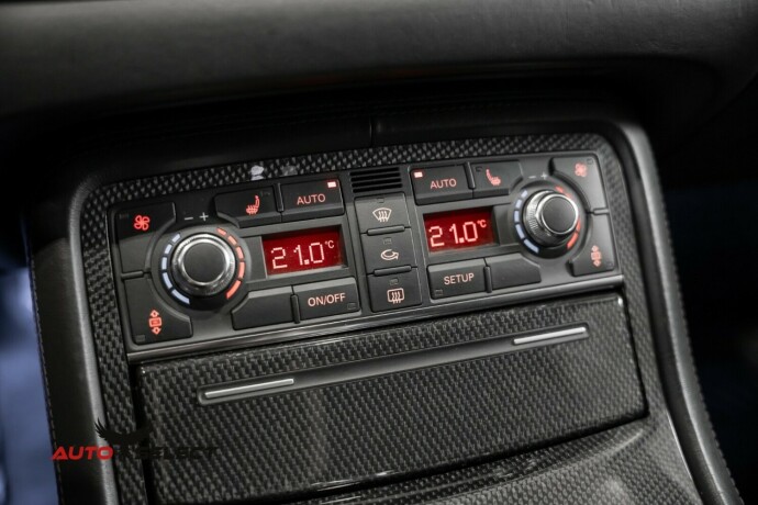 audi-s8-bensin-2006-big-41