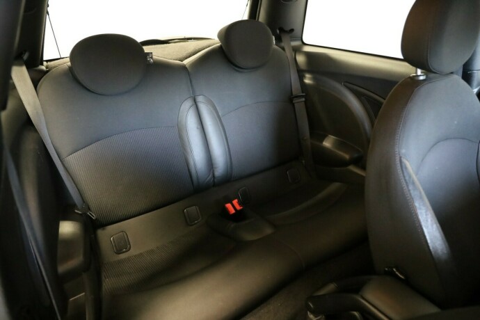 mini-one-diesel-2013-big-12