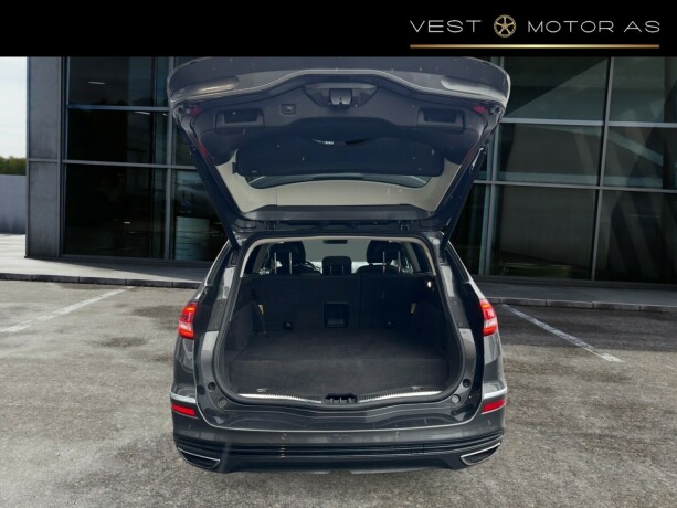 ford-mondeo-elektrisitetbensin-2019-big-20