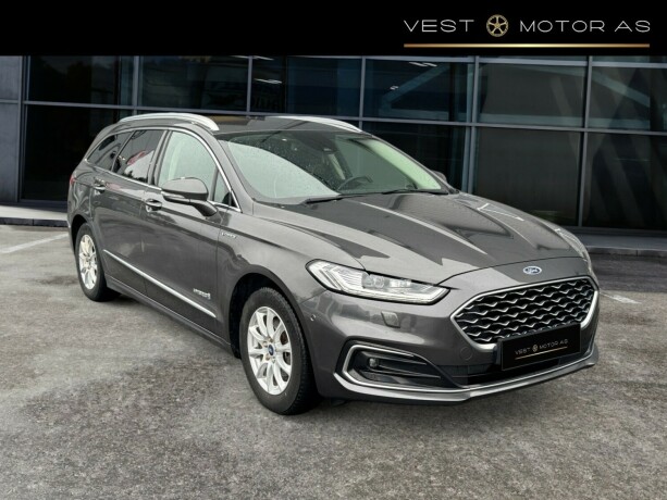 ford-mondeo-elektrisitetbensin-2019-big-0