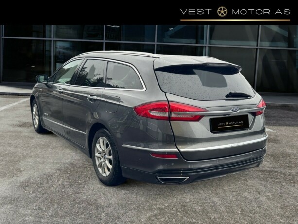 ford-mondeo-elektrisitetbensin-2019-big-4