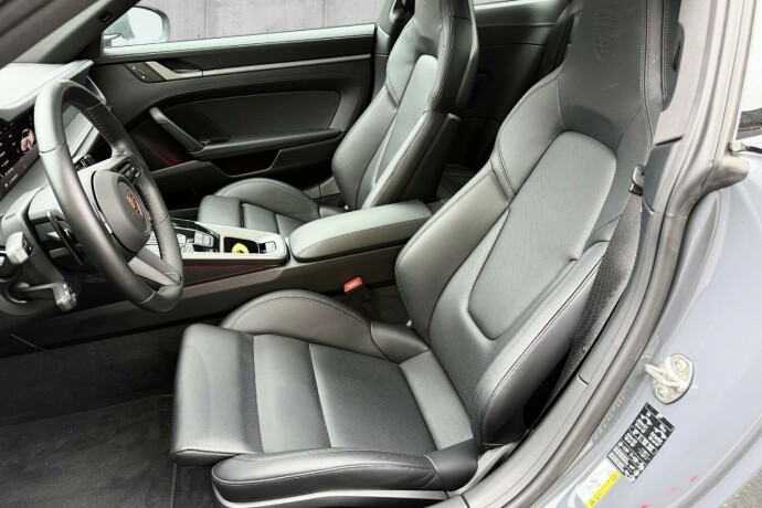 porsche-911-bensin-2025-big-9