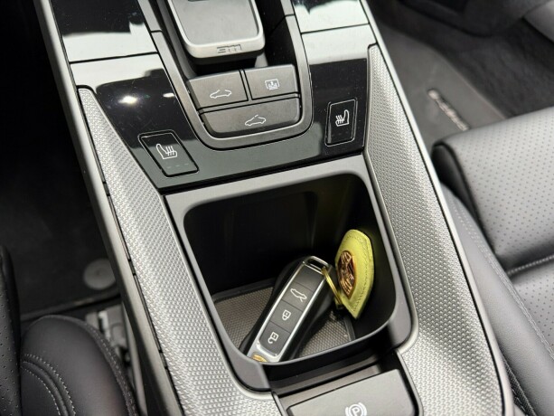 porsche-911-bensin-2025-big-16